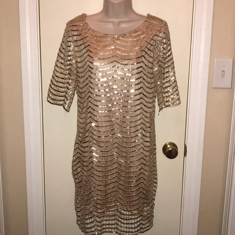 Women’s dress